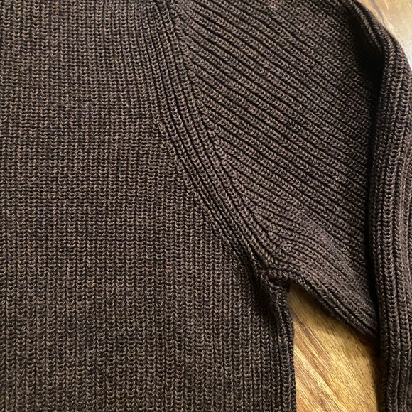 Eddie Bauer Pull-Over (100% Cotton) - Picture 5 of 12